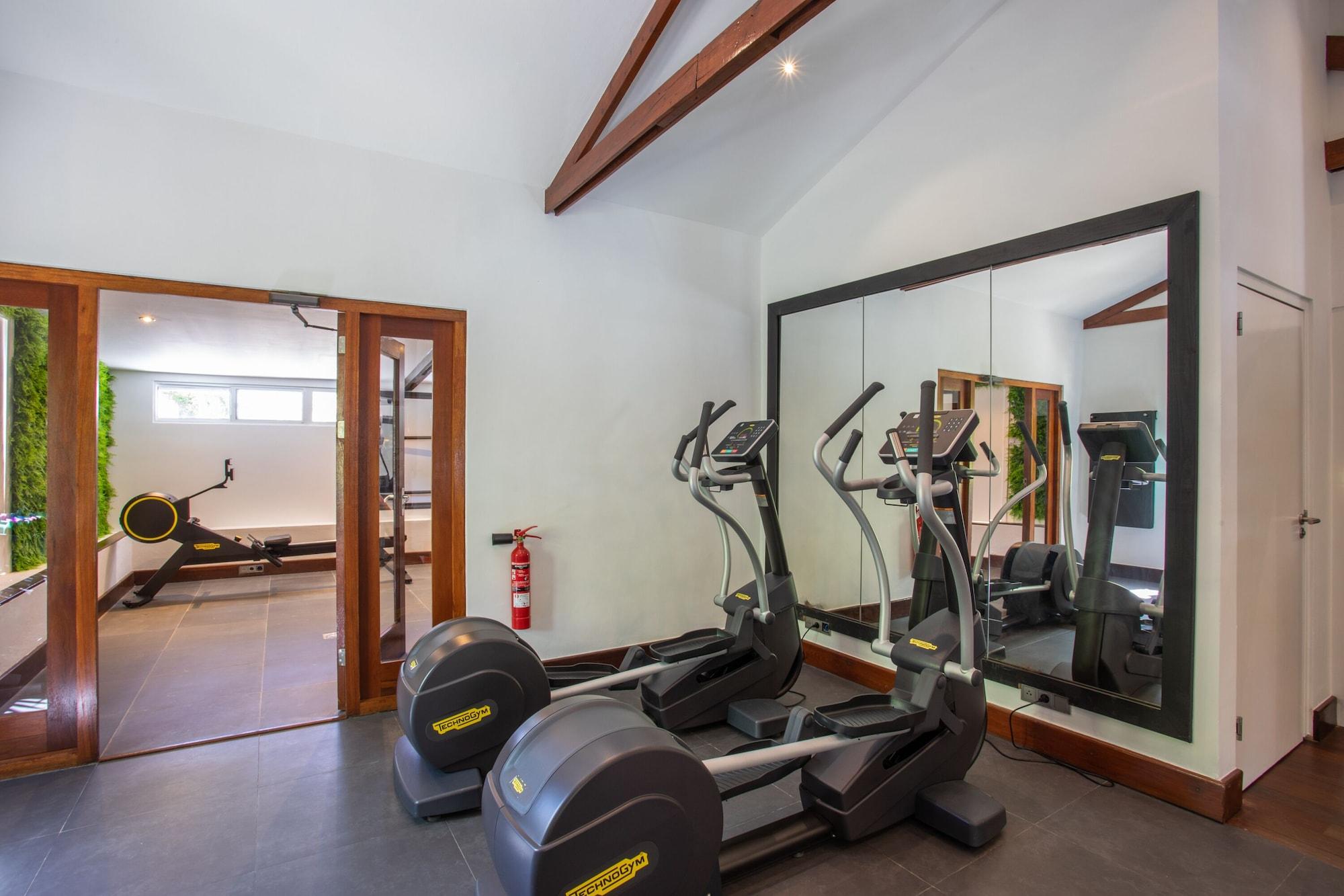 Gimnasio Baoase Luxury Resort