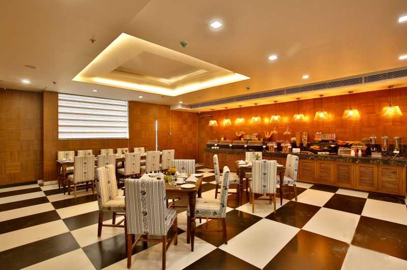 Restaurant The Fern Residency Noida
