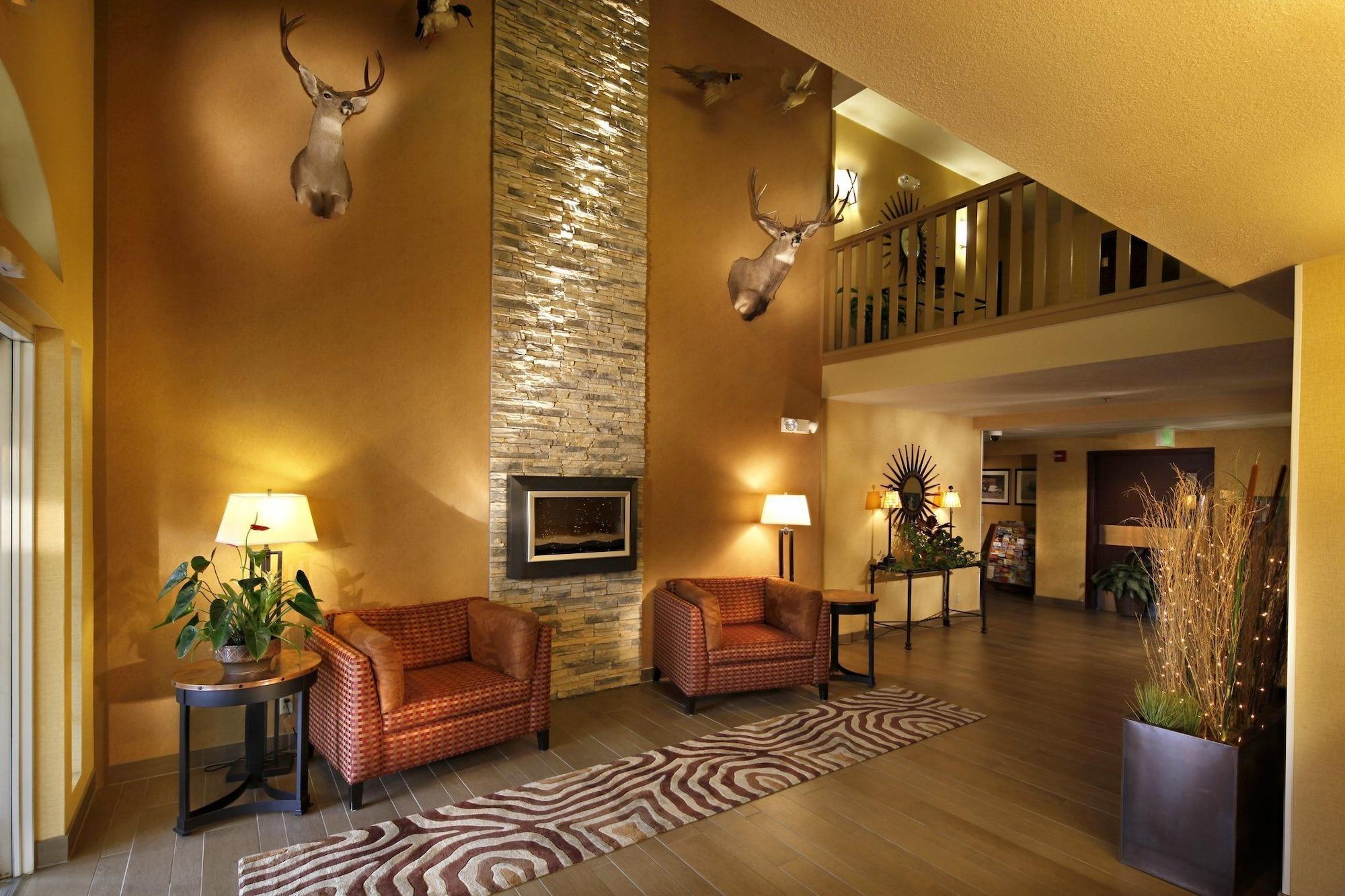 Vista Lobby Granzella's Inn