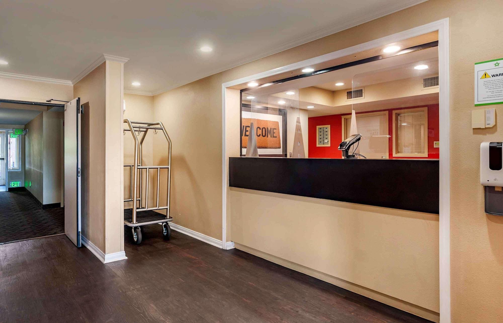 Vista Lobby Extended Stay America Suites Los Angeles Monrovia