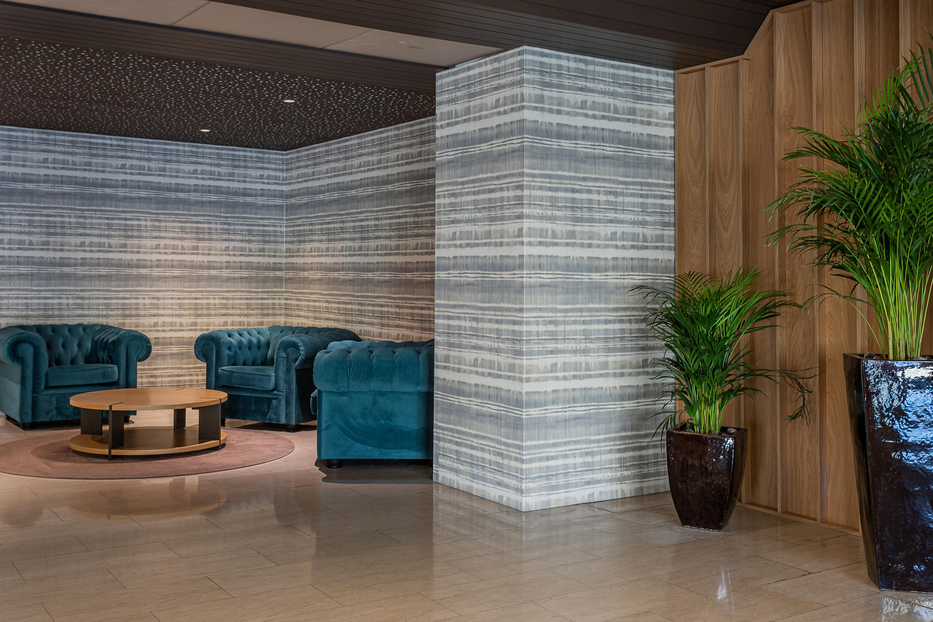 Vista Lobby HF Tuela Porto