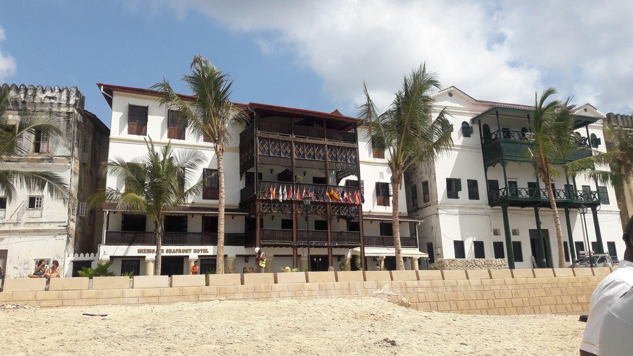 Playa Mizingani Seafront Hotel