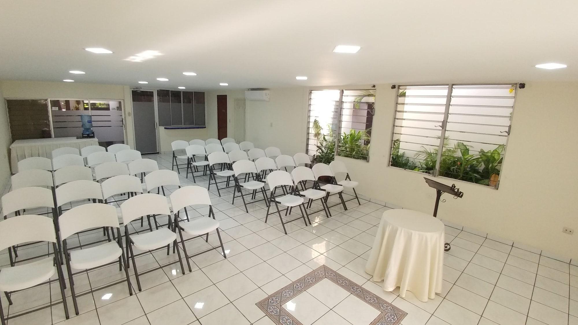 Vista Exterior Hotel Armonía Hostal