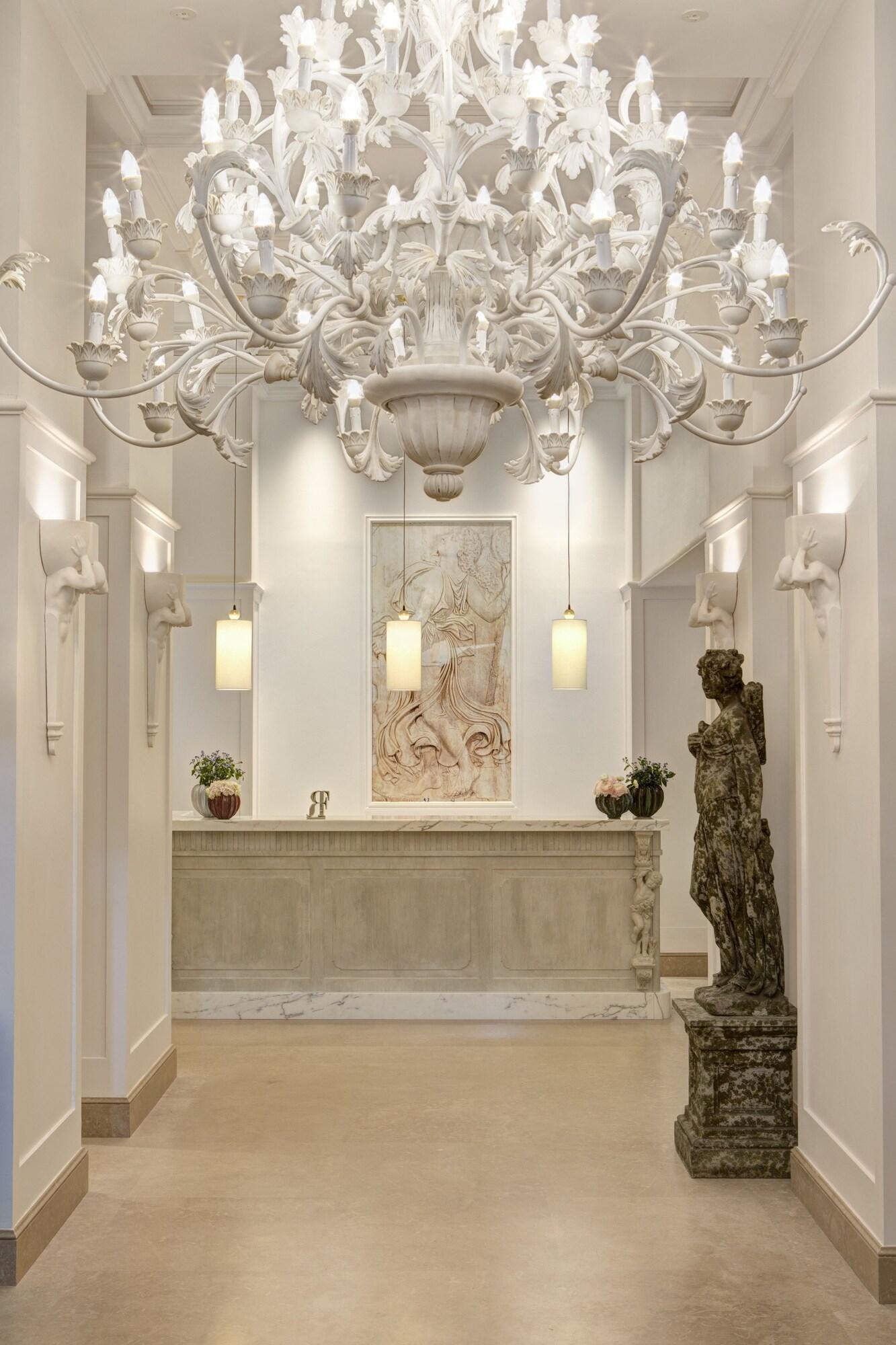 Vista Lobby Rocco Forte Hotel Savoy