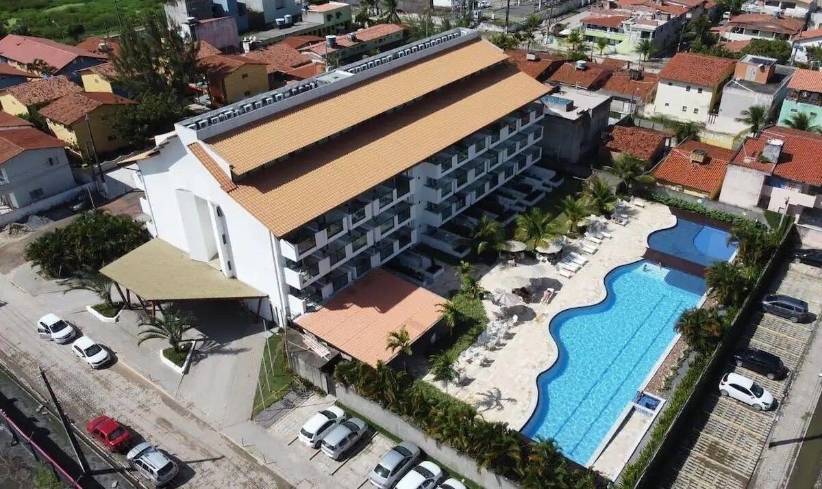 Vista Exterior Loft com saida para piscina by Laguna Beach
