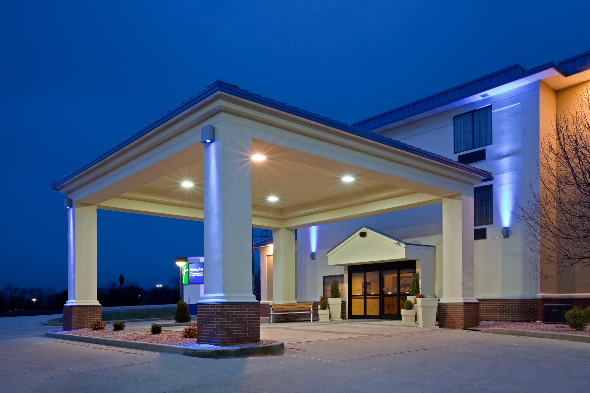 Vista Exterior Holiday Inn Express Washington