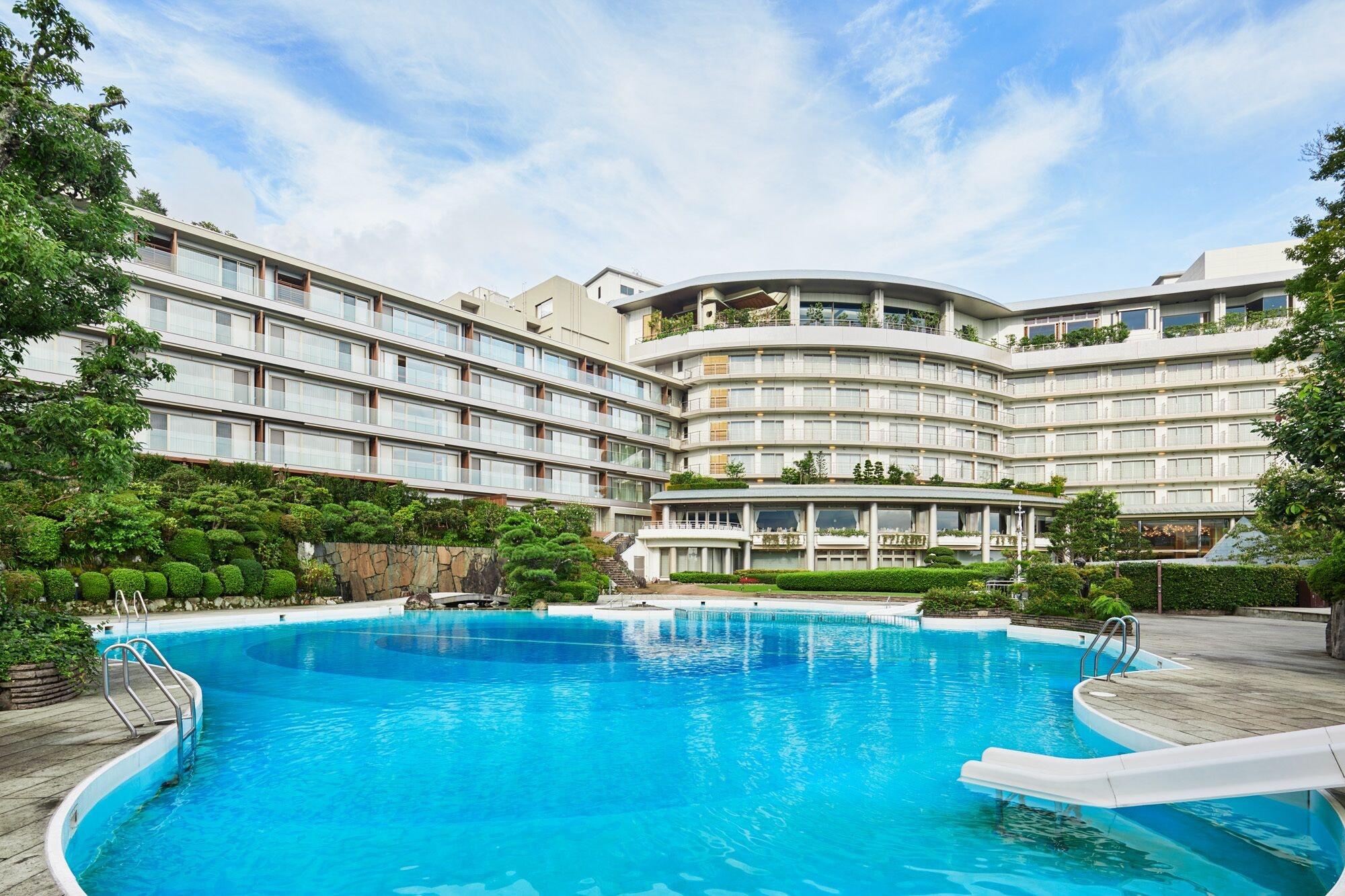 Vista Exterior Arima Grand Hotel