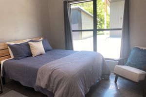 Alquiler Vacacional - Charming cottage in downtown Mount Vernon!
