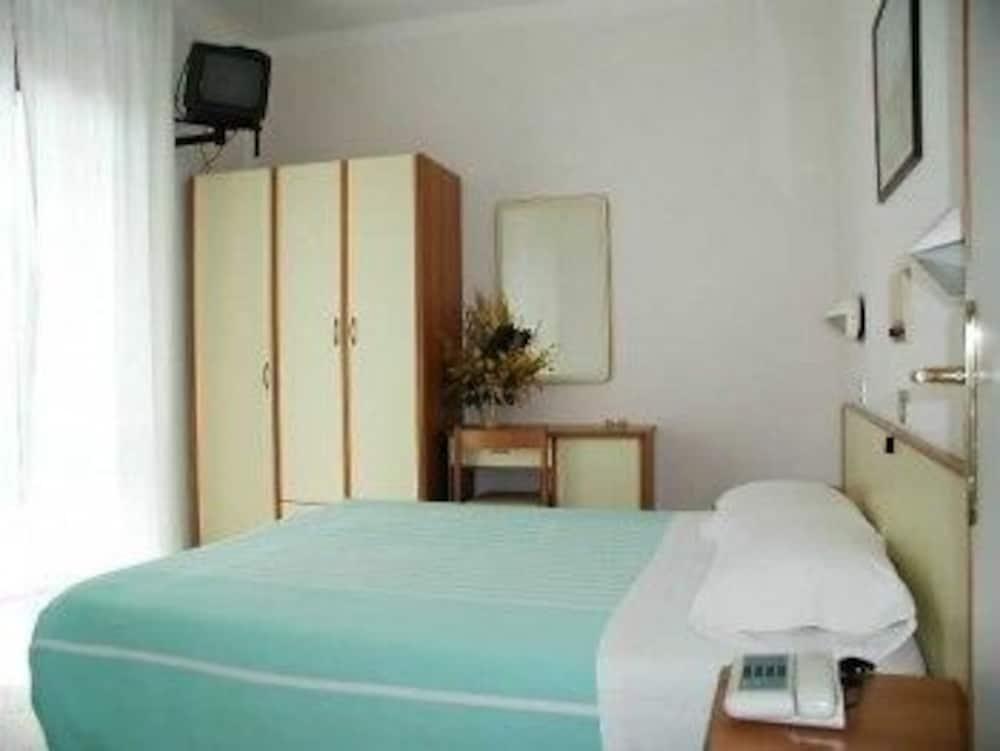 Habitación Hotel Marystella