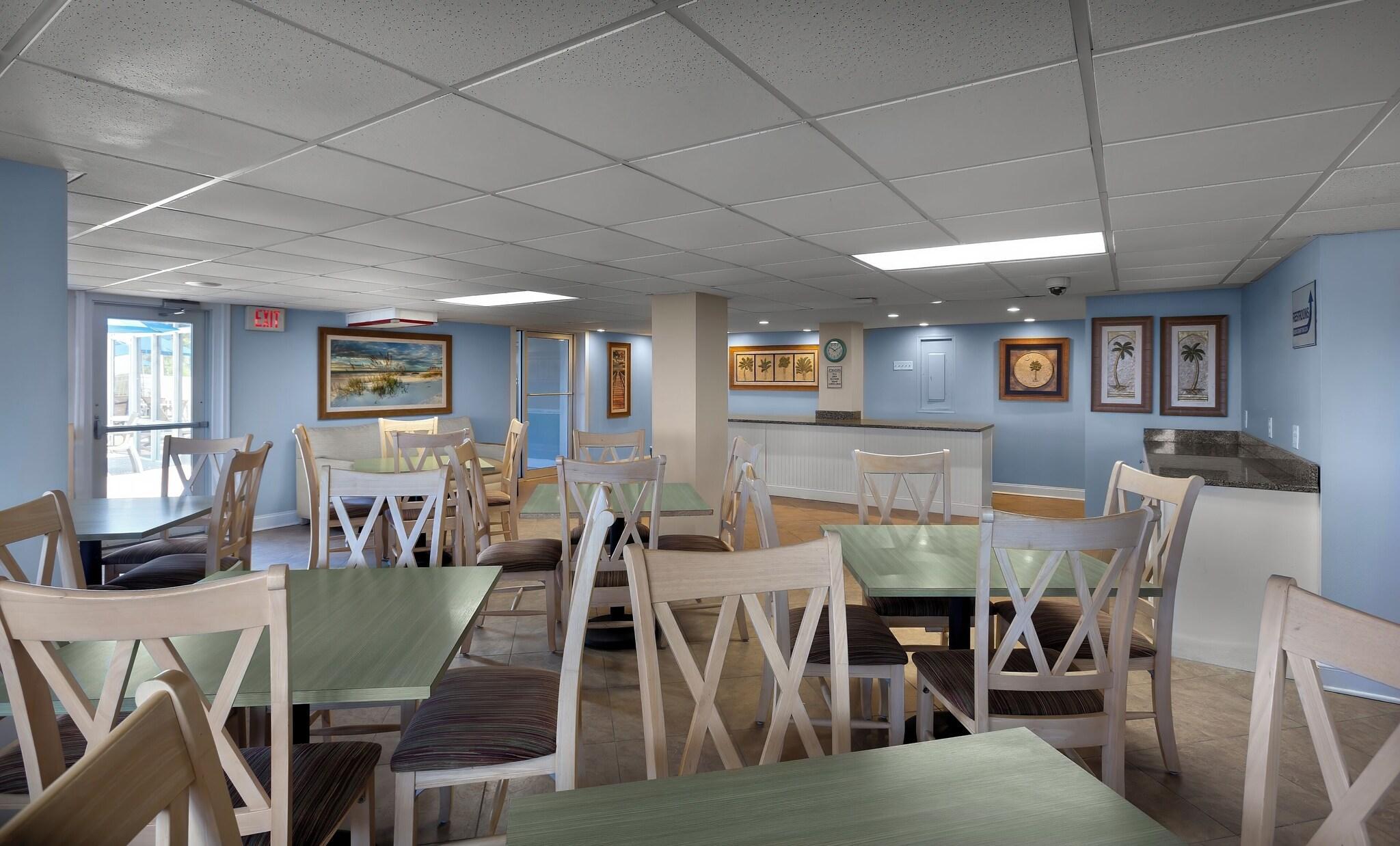 Vista Lobby Maritime Beach Club