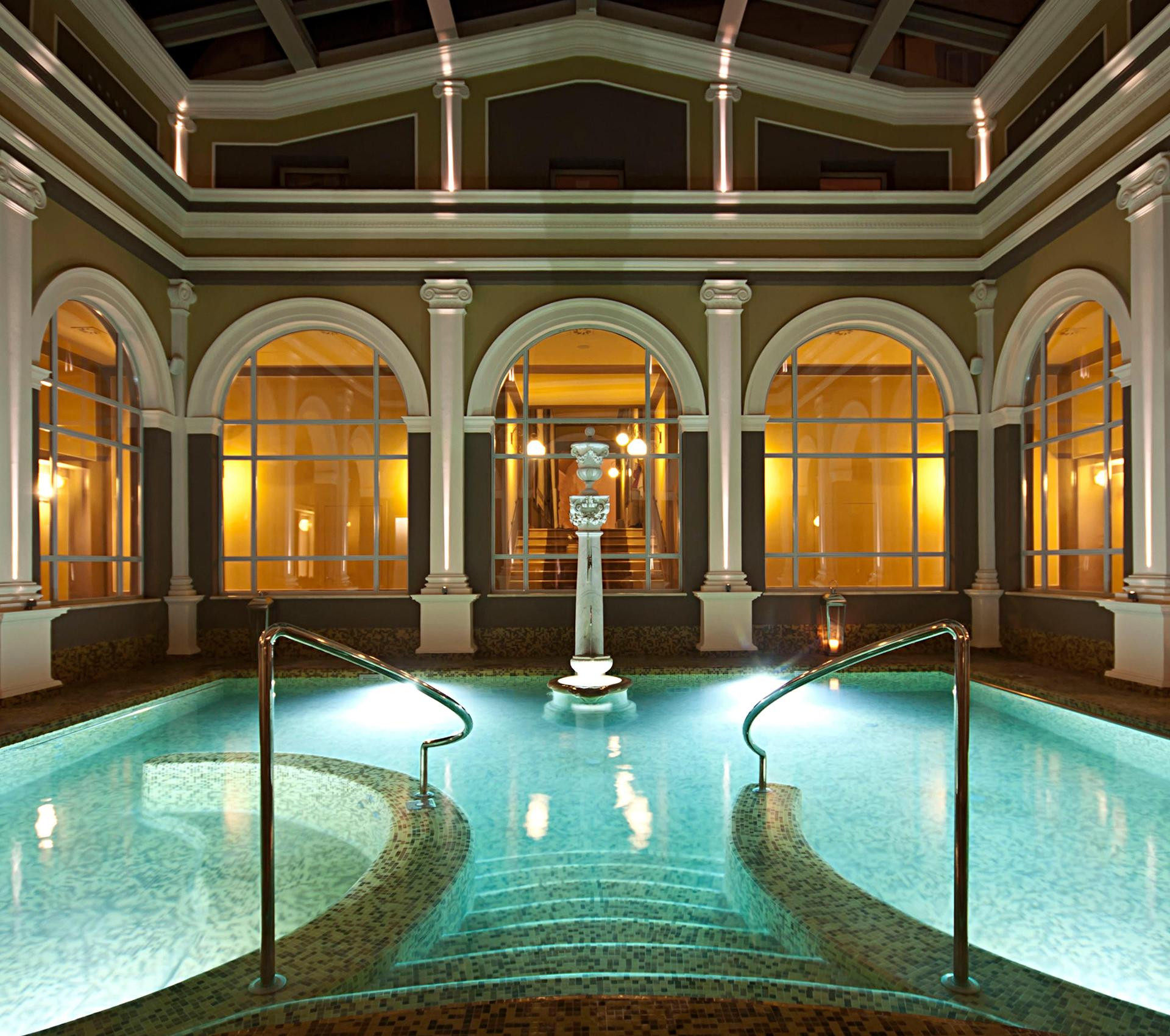 Vista Piscina Bagni di Pisa Palace and Thermal Spa