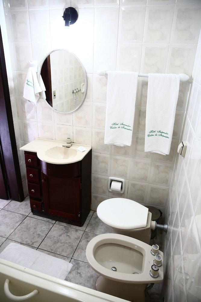Baño Hotel Imperador Caldas