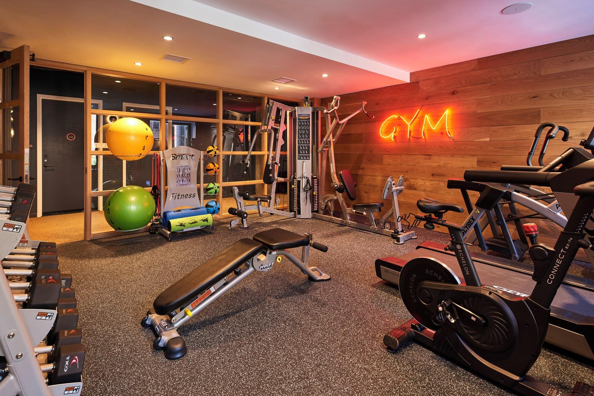 Gimnasio Radio Hotel