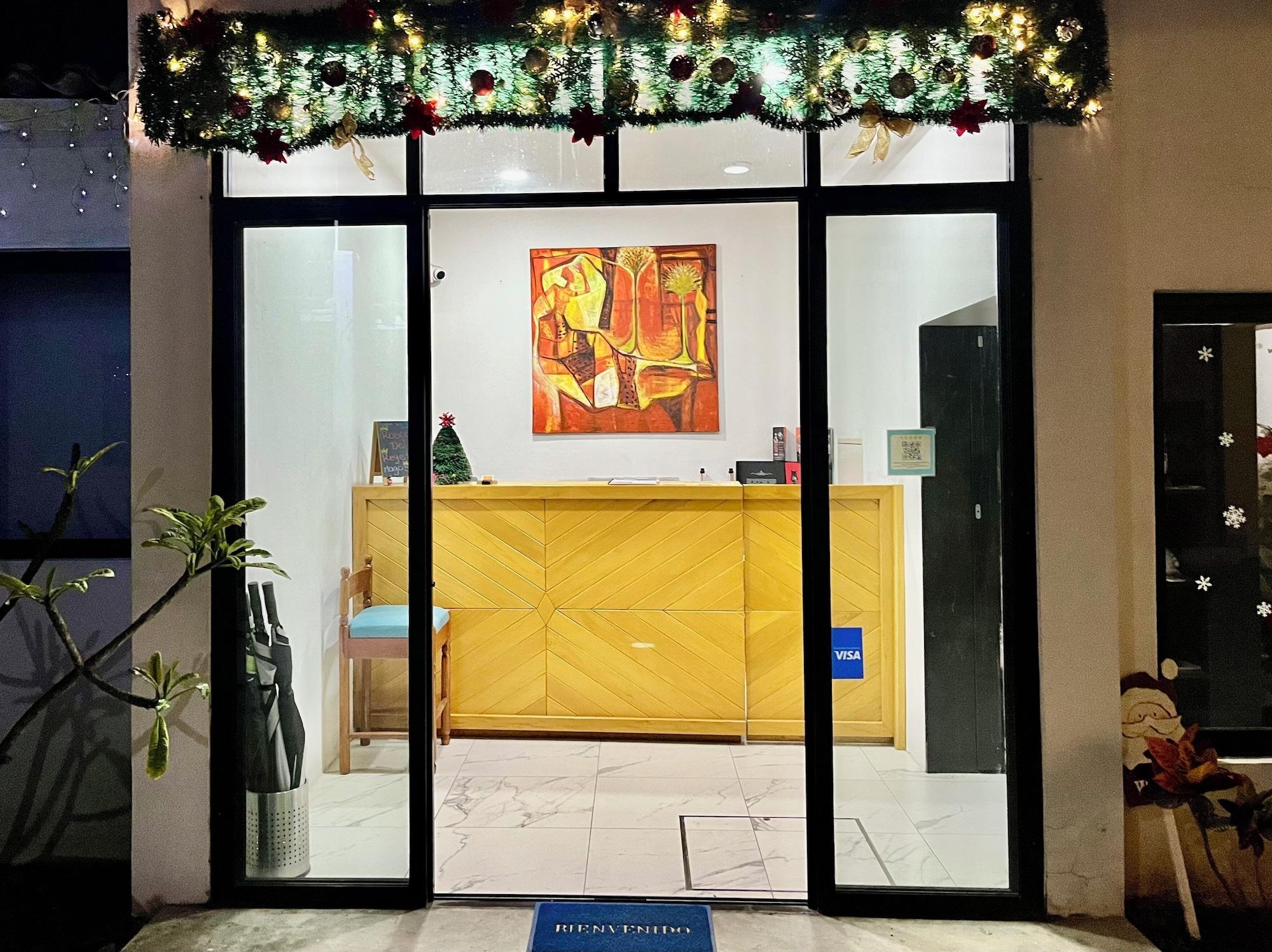 Vista Lobby Villa Santa Julia