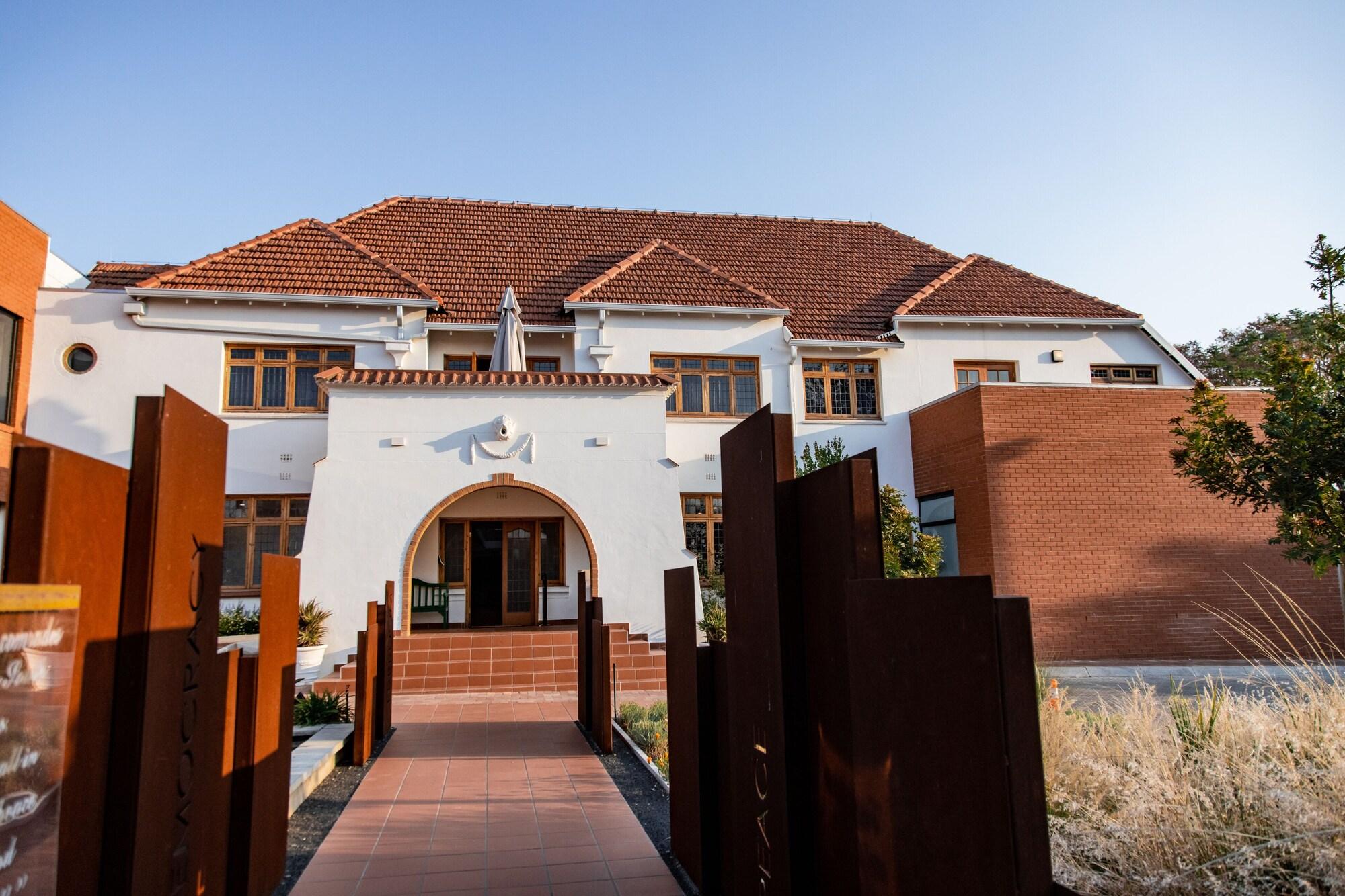 Vista Exterior Sanctuary Mandela