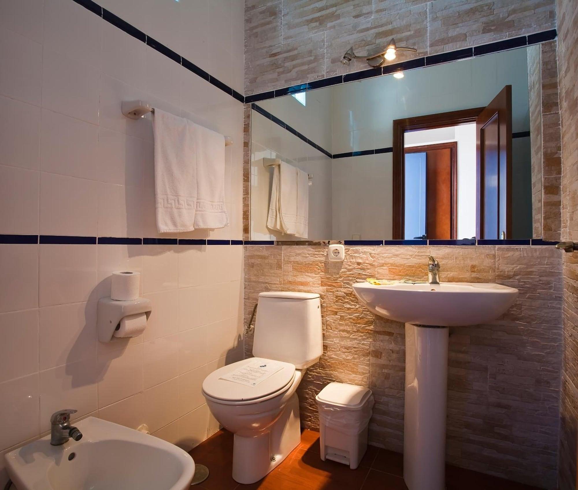 Equipamiento de Habitación Hotel Atalaya