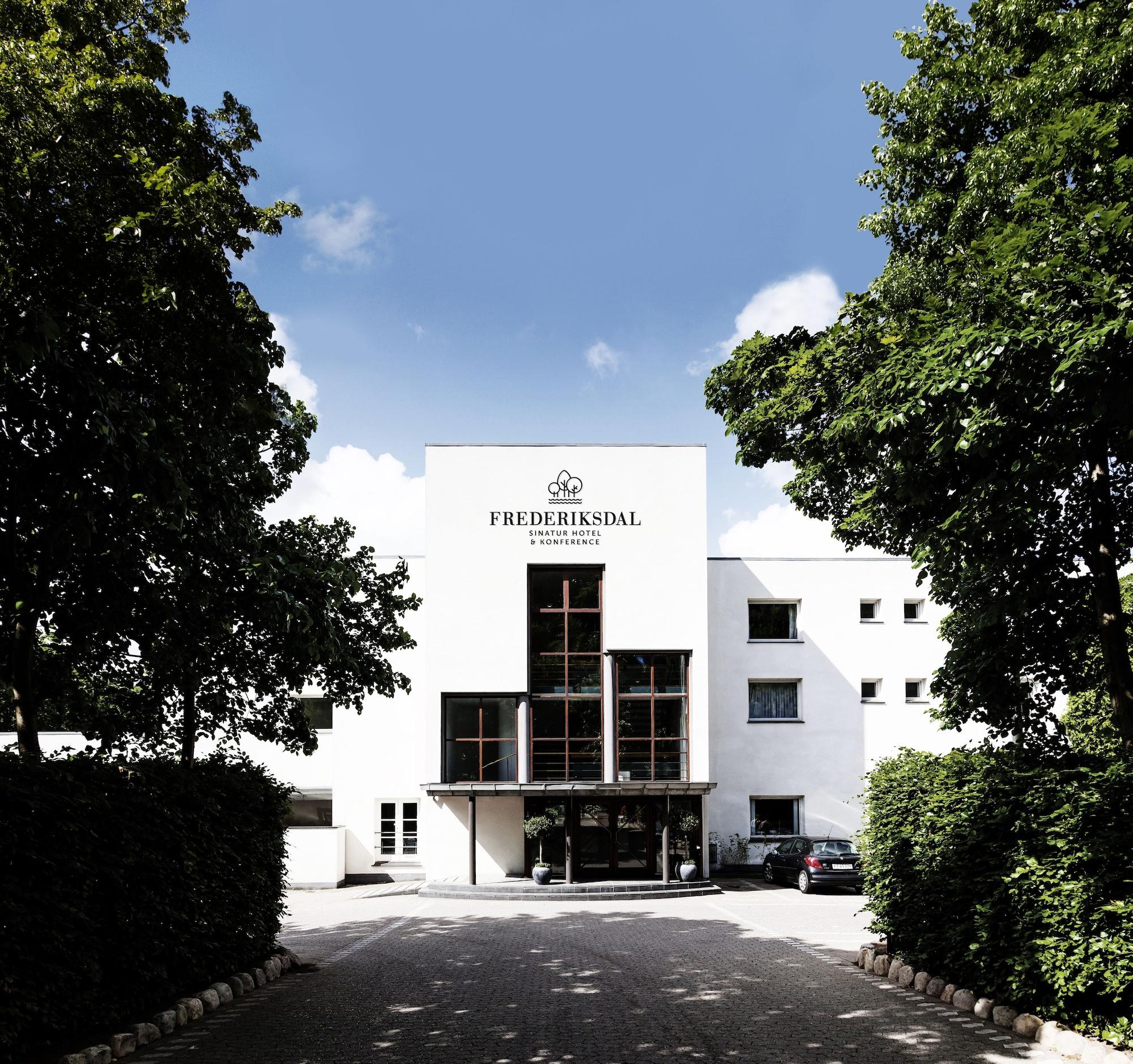 Vista Exterior Frederiksdal Sinatur Hotel & Konference