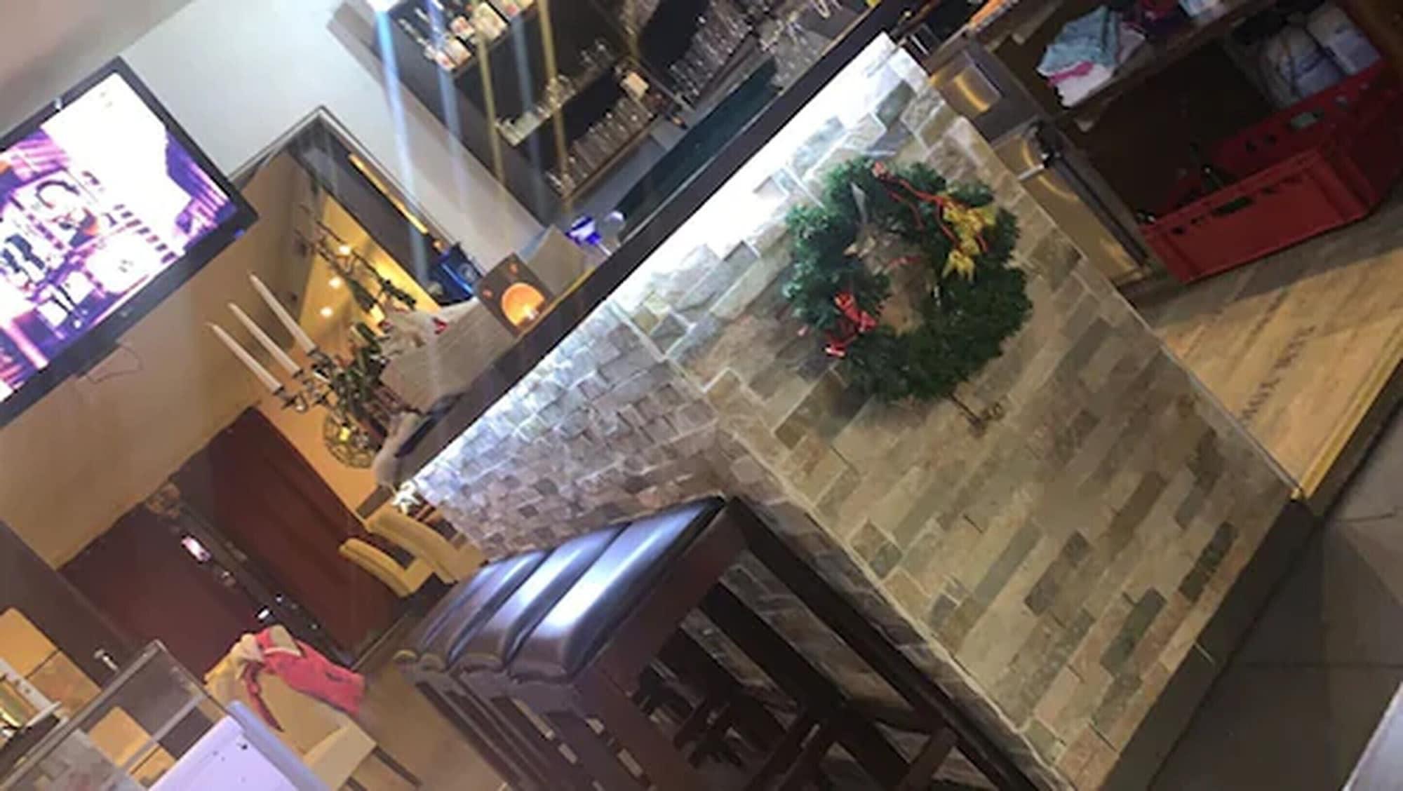 Bar/Salón Hotel Restaurant Memo