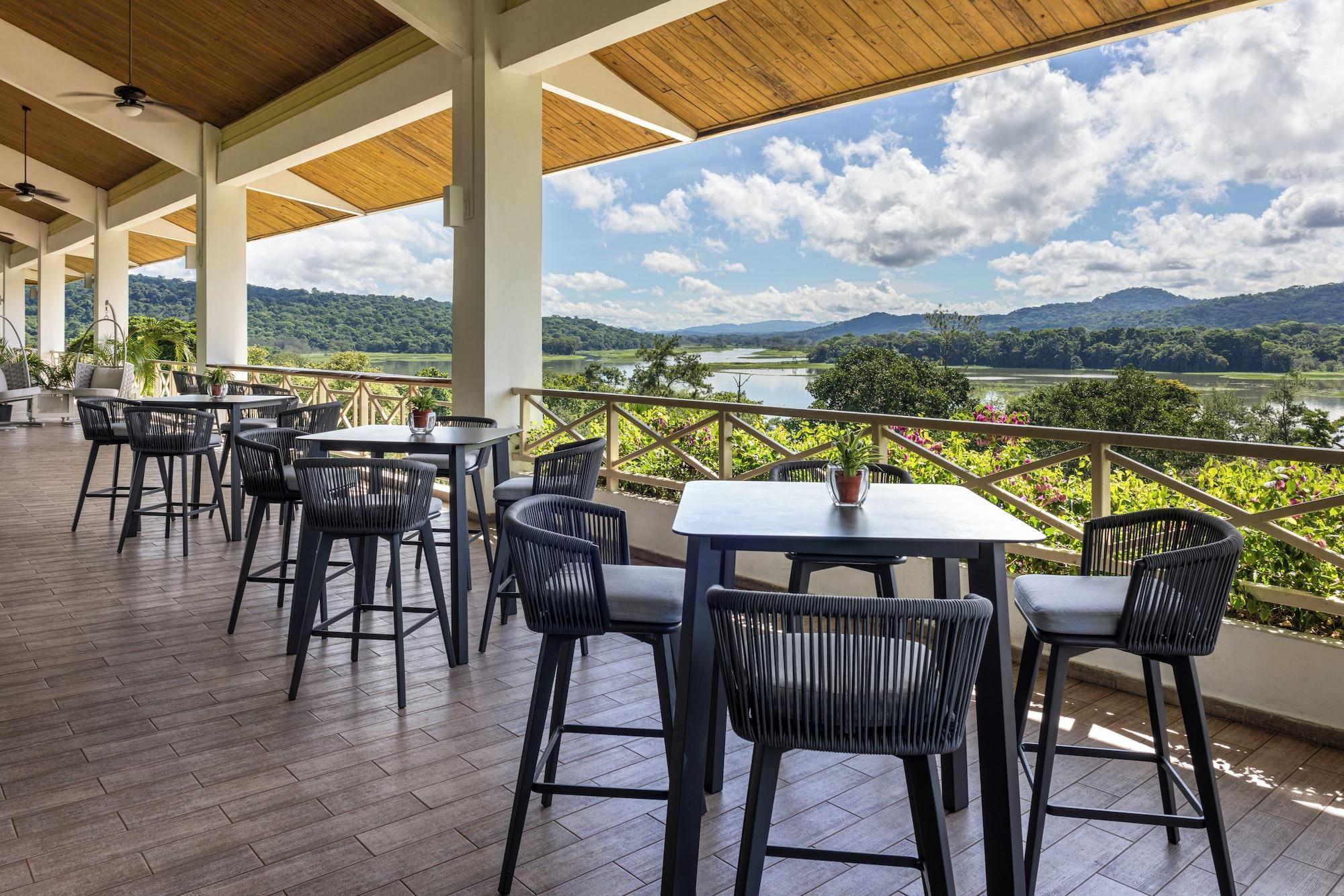 Bar/Salón Gamboa Rainforest Reserve