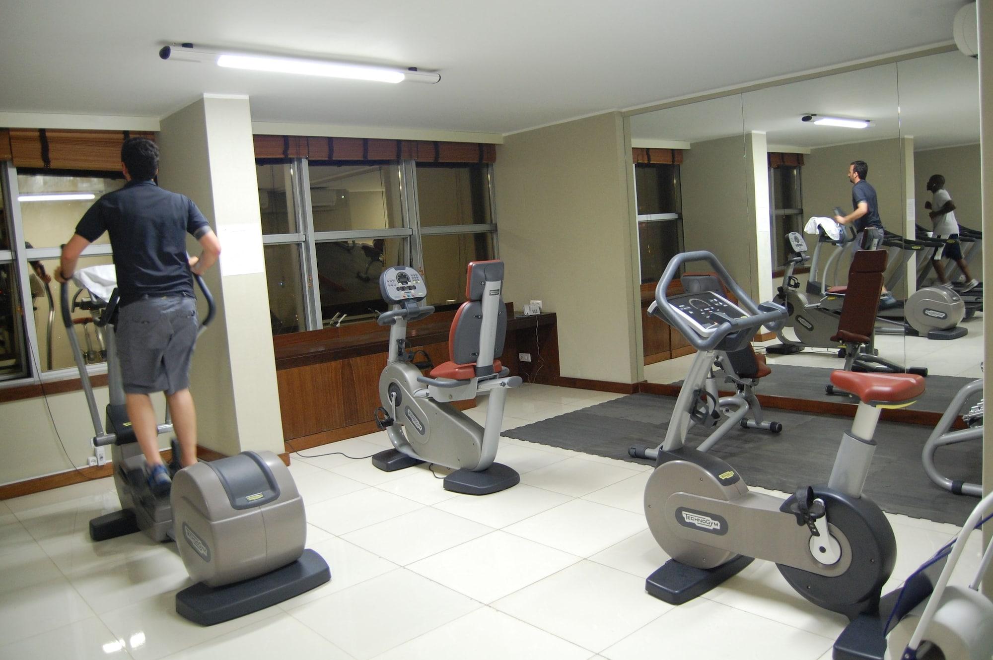 Gimnasio Skyna Hotel Luanda