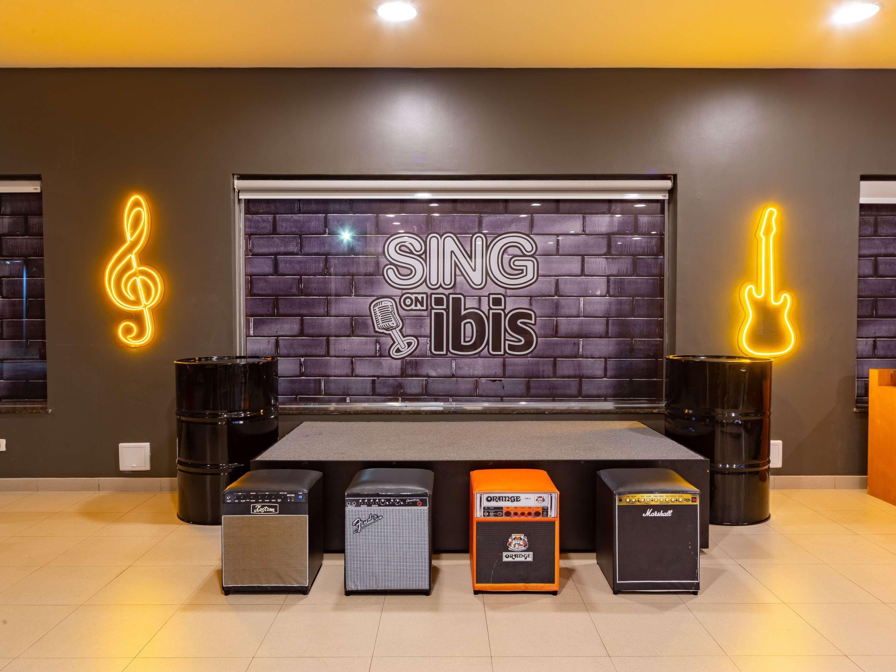 Bar/Salón Ibis Manaus Distrito Industrial