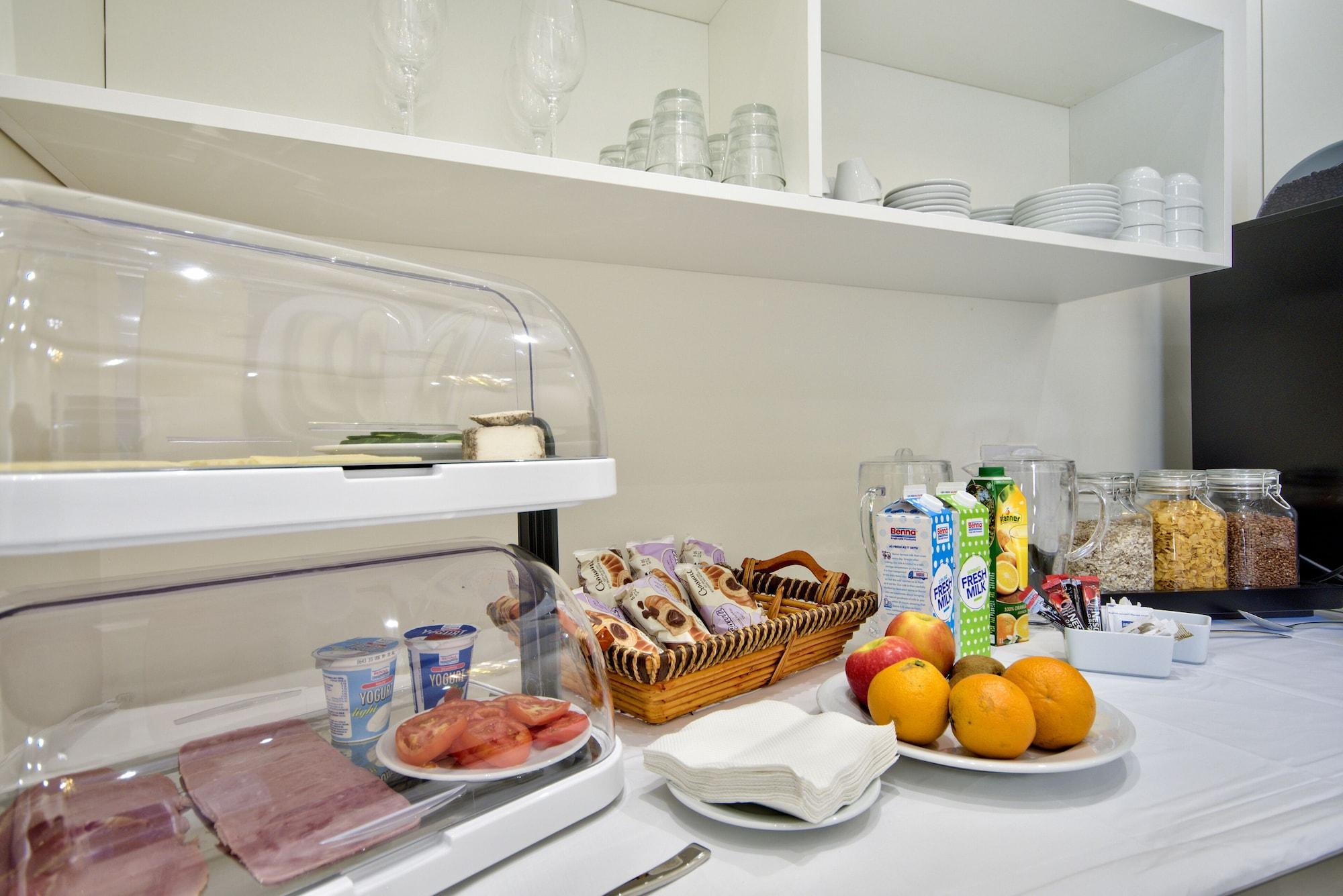 Vista Lobby The Suites - Piazza Kirkop