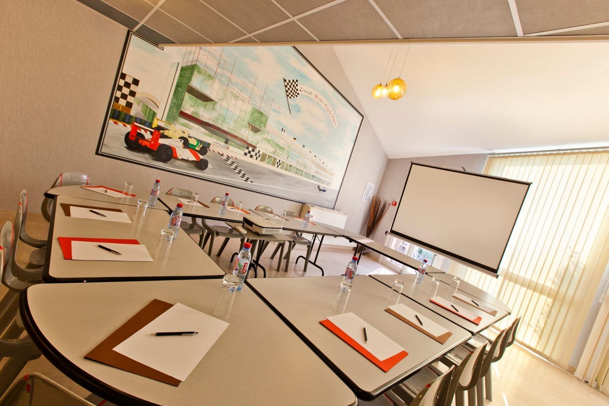 Sala de Reuniones Citotel Du Circuit