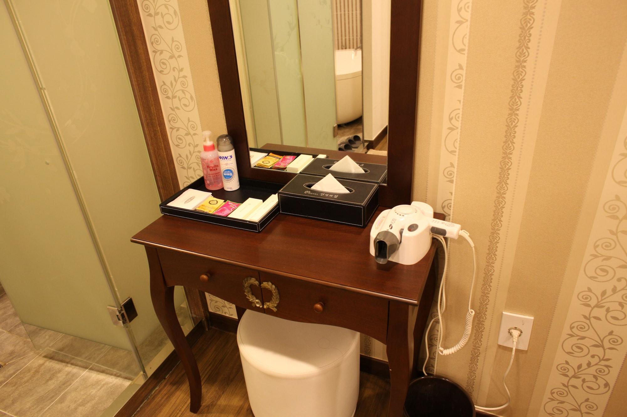 Set de Habitación Hill house Hotel