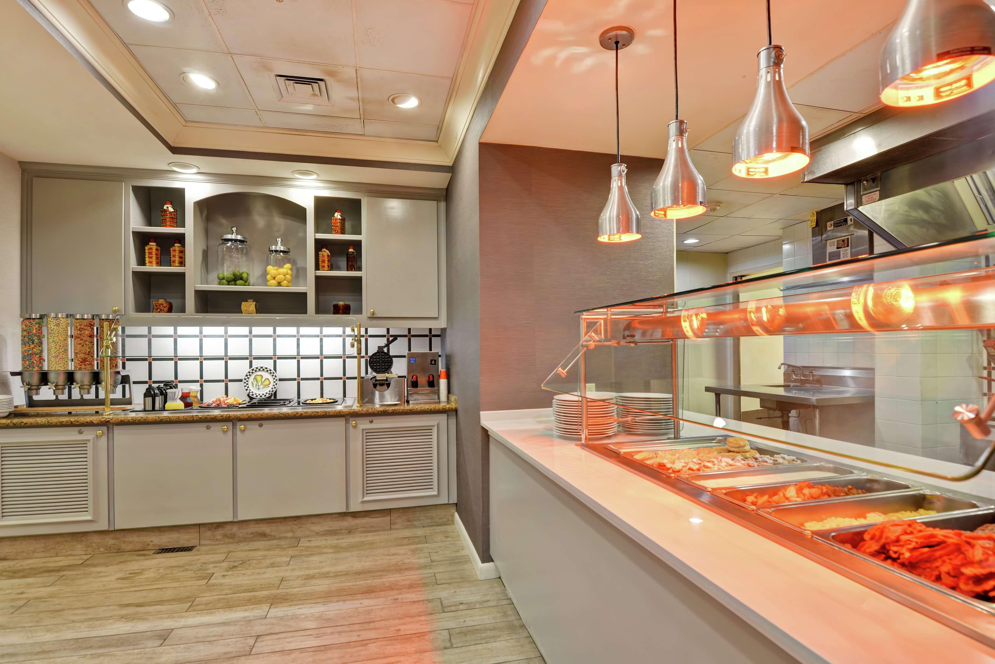 Restaurant Hilton Garden Inn Mobile East Bay / Daphne