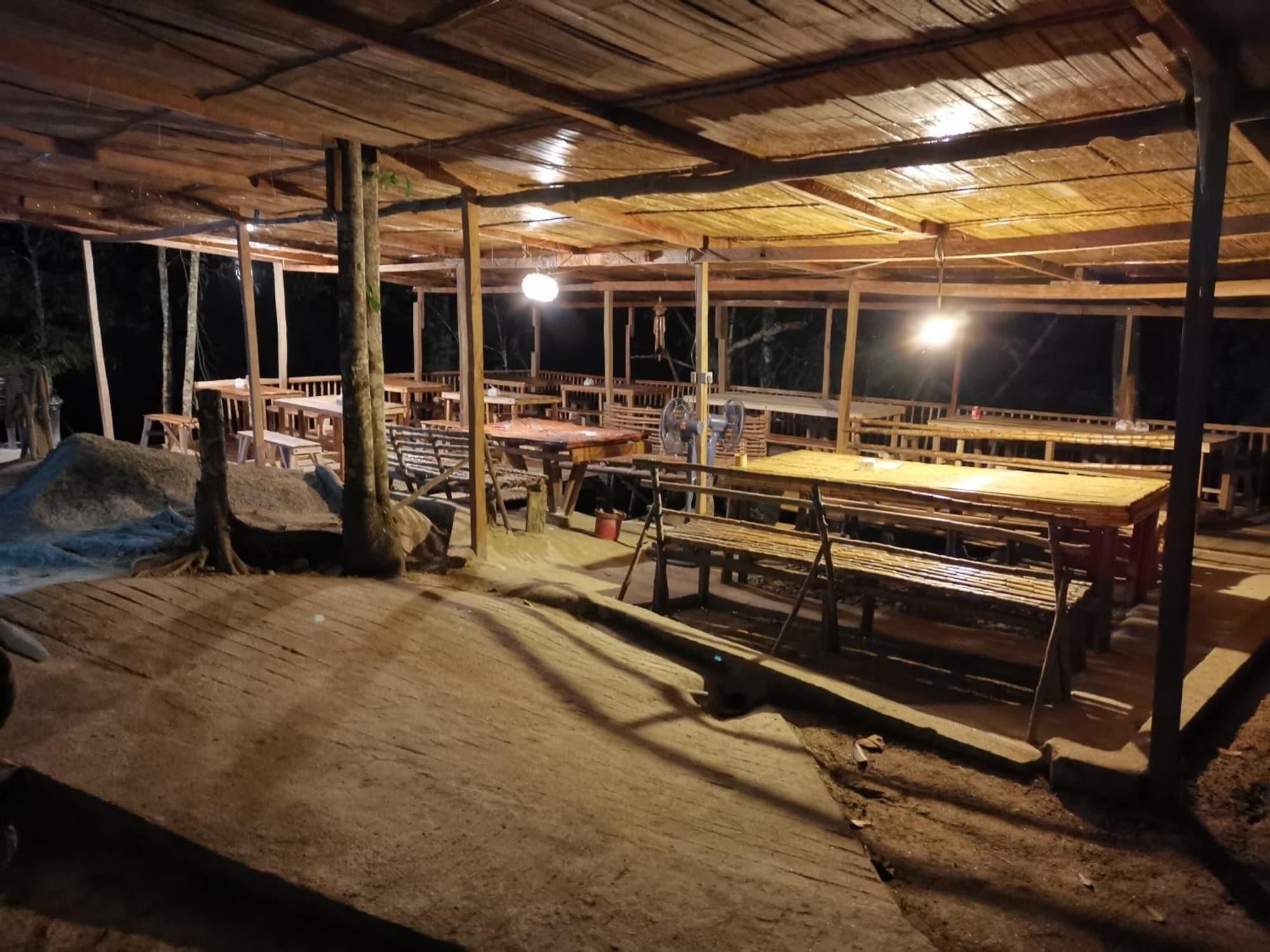 Restaurant Rain Forest Inn