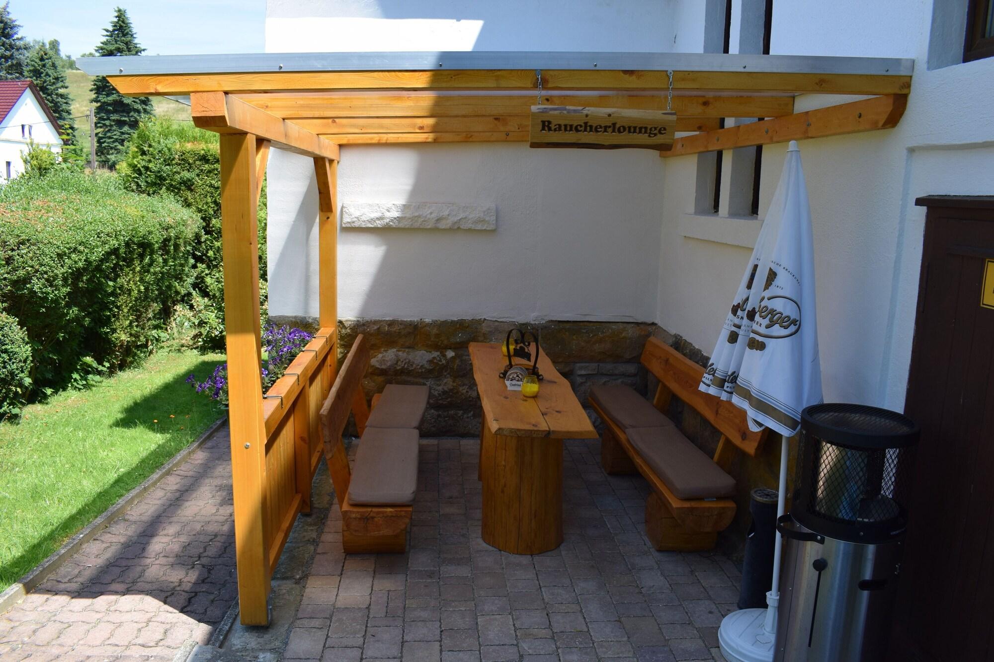 Vista Exterior Pension Lachmann