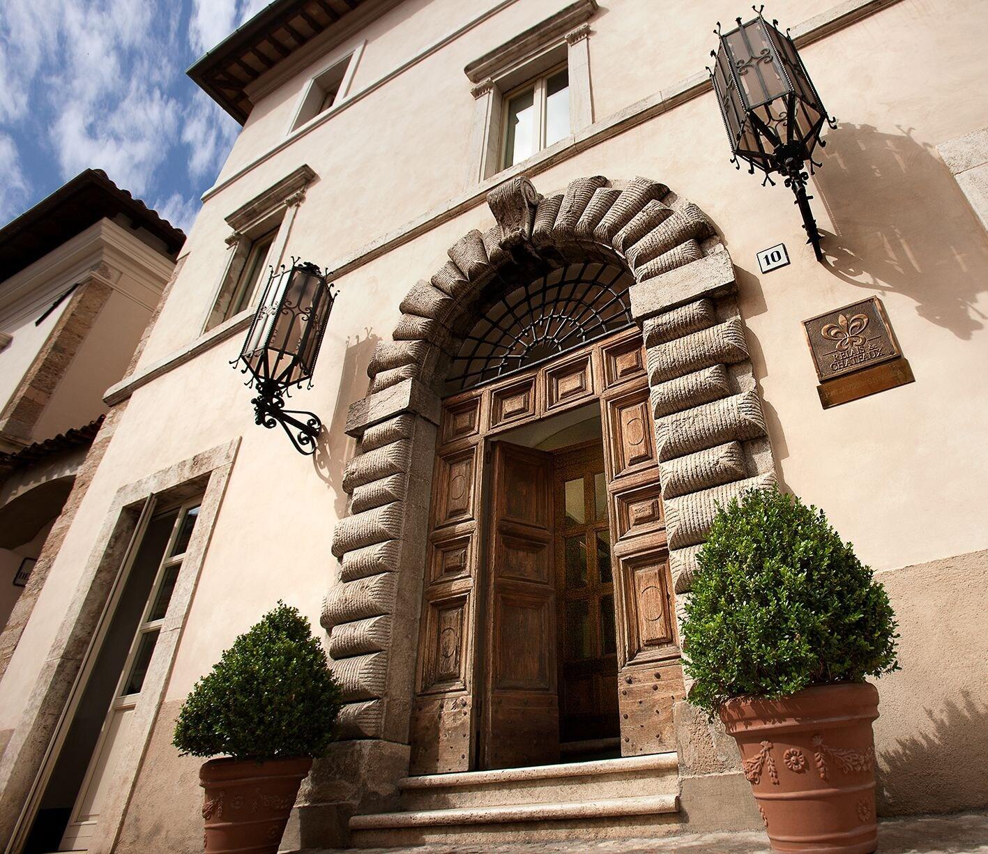 Vista Exterior Palazzo Seneca