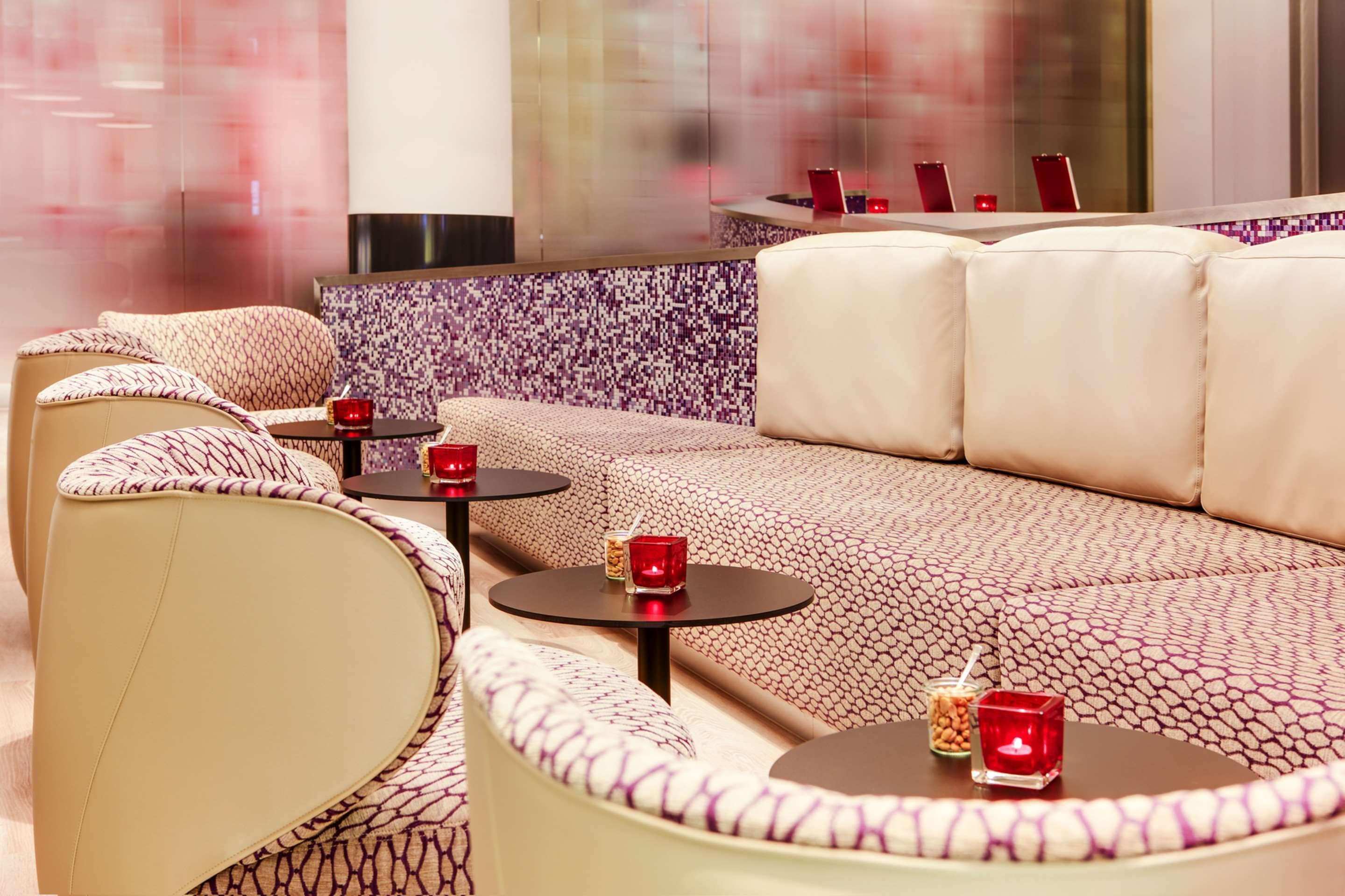 Vista Lobby IntercityHotel Hamburg Dammtor-Messe