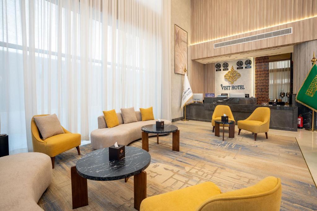 Vista Lobby Visit Hotel