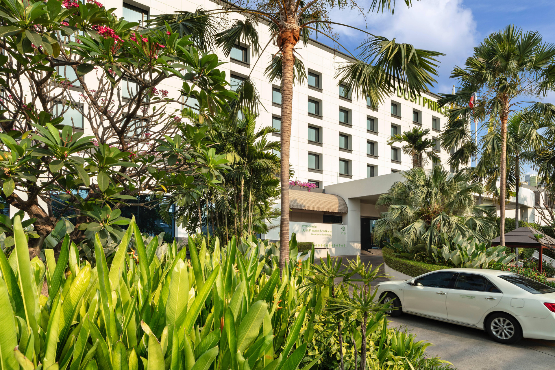 Vista Exterior Dusit Princess Srinakarin