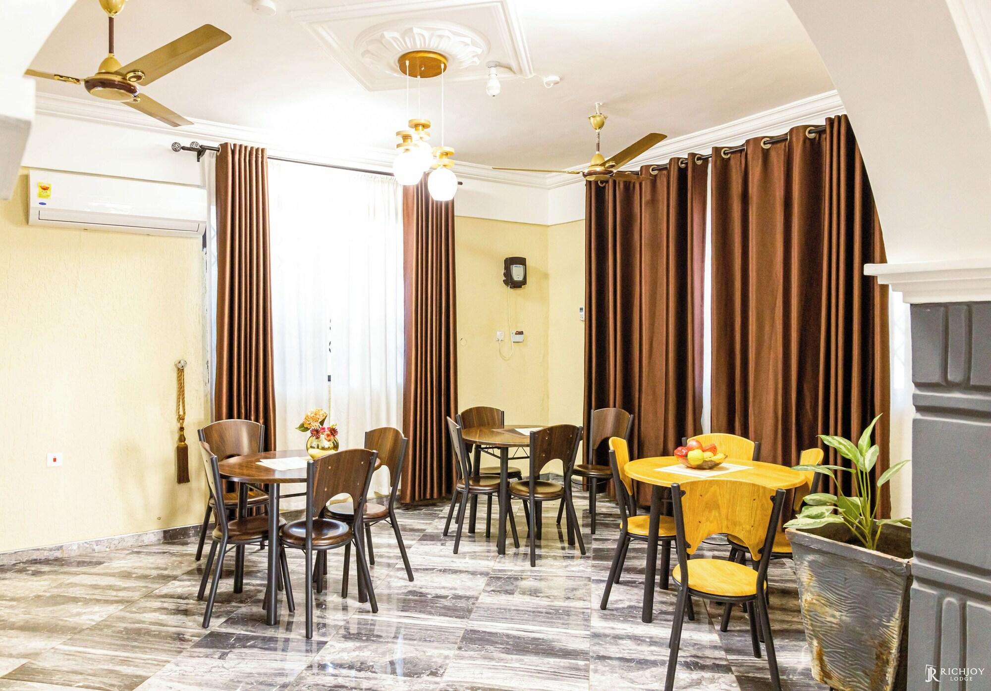 Restaurant RichJoy Lodge