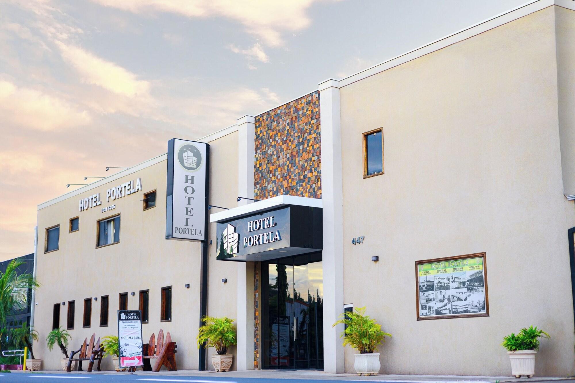 Vista Exterior Hotel Portela II