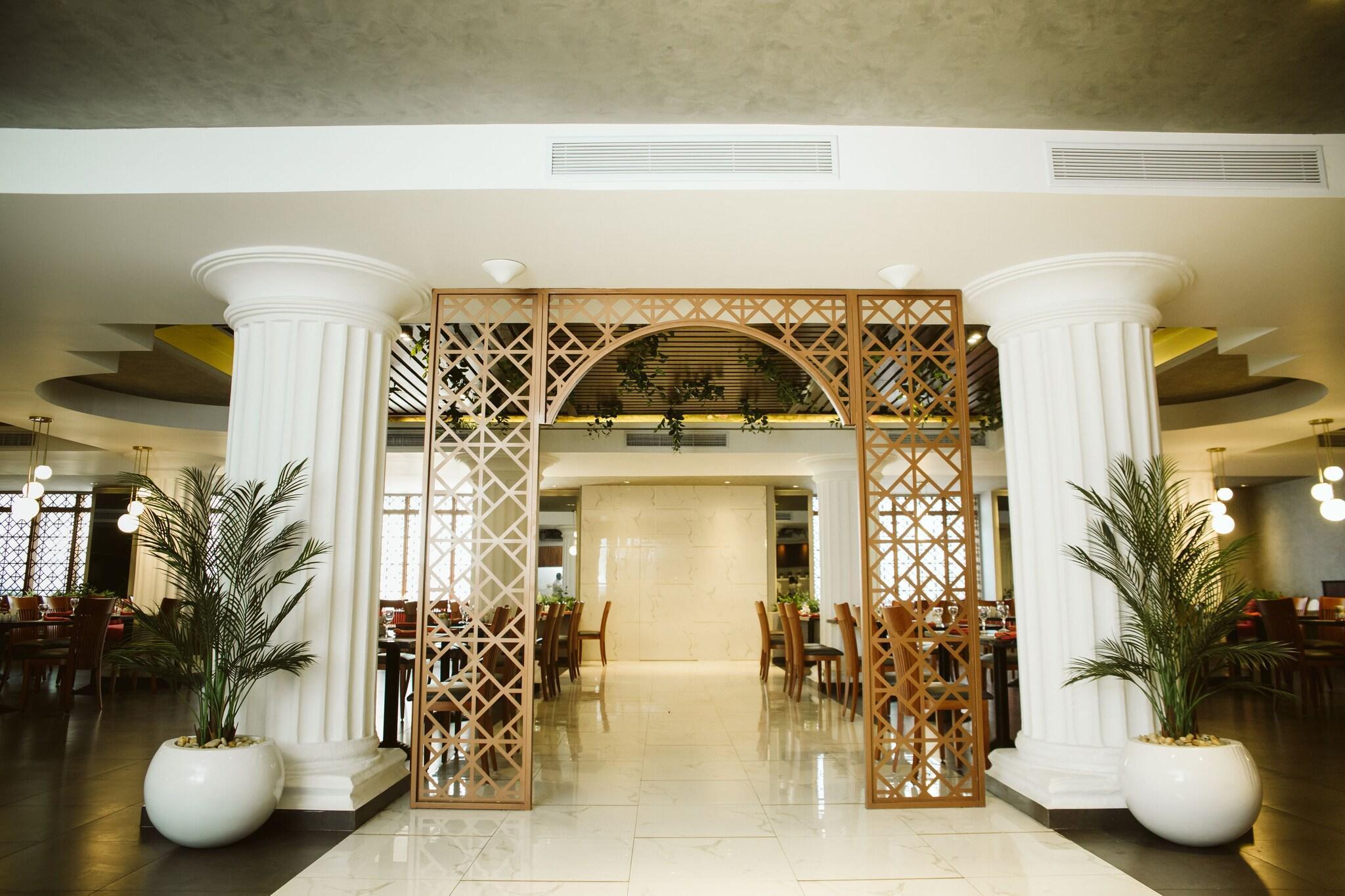 Restaurant Pyramisa Suites Hotel Cairo