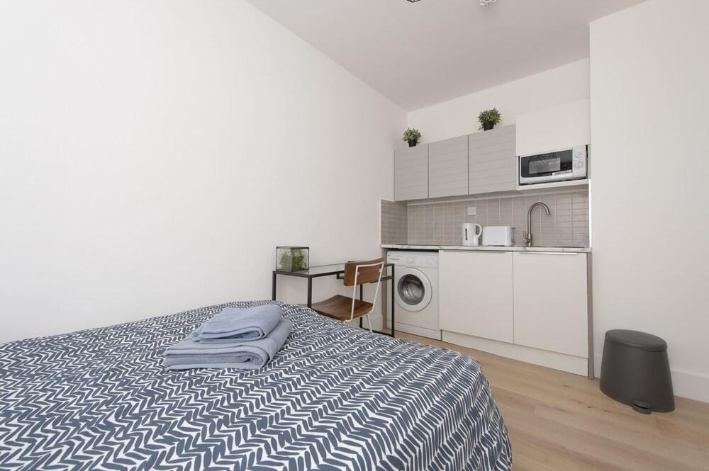 Studio Apartment in the heart of East London