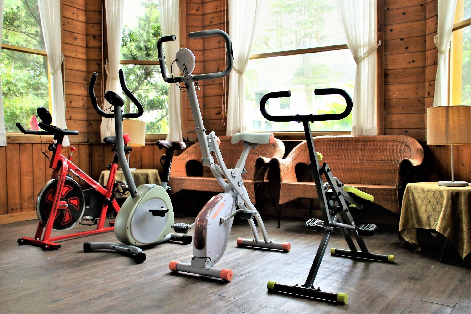 Gimnasio Atunas Holiday Country