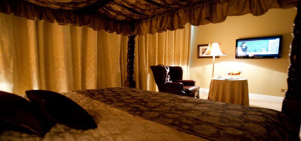 Westenra Arms Hotel by null