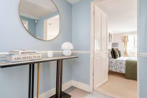 Alquiler Vacacional - The Belgravia Mansion — Sleeps 12, Grand Estate
