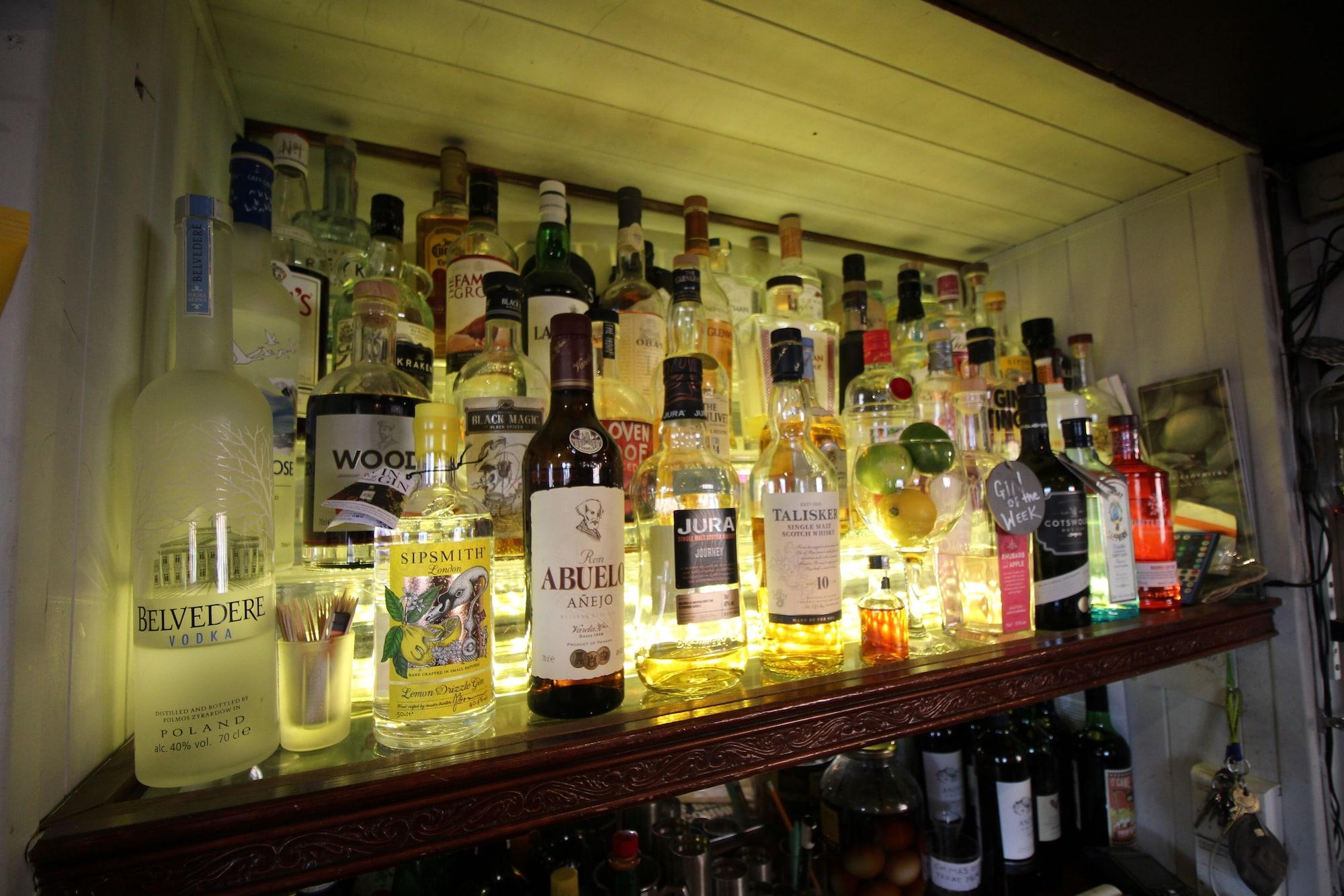 Bar/Salón The Clothiers Arms