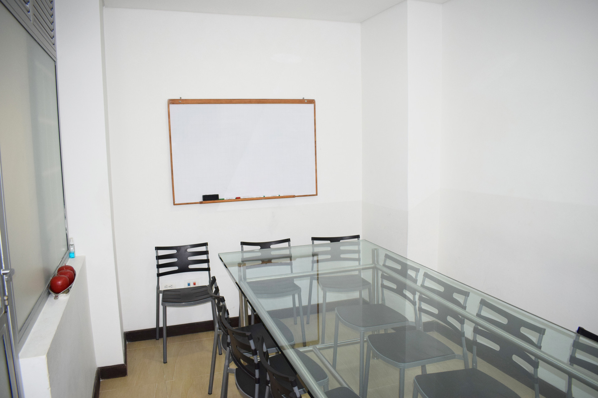 Sala de Reuniones Ayenda 4 Estaciones