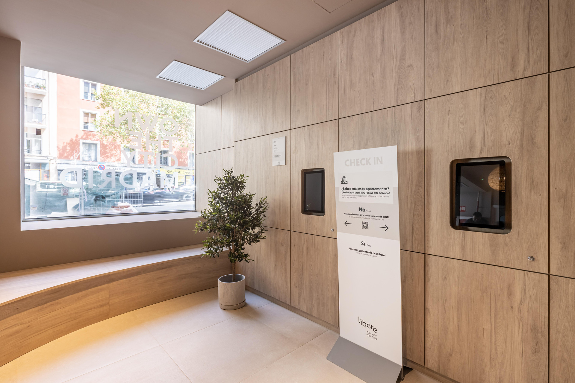 Vista Lobby Líbere Madrid Chamberí