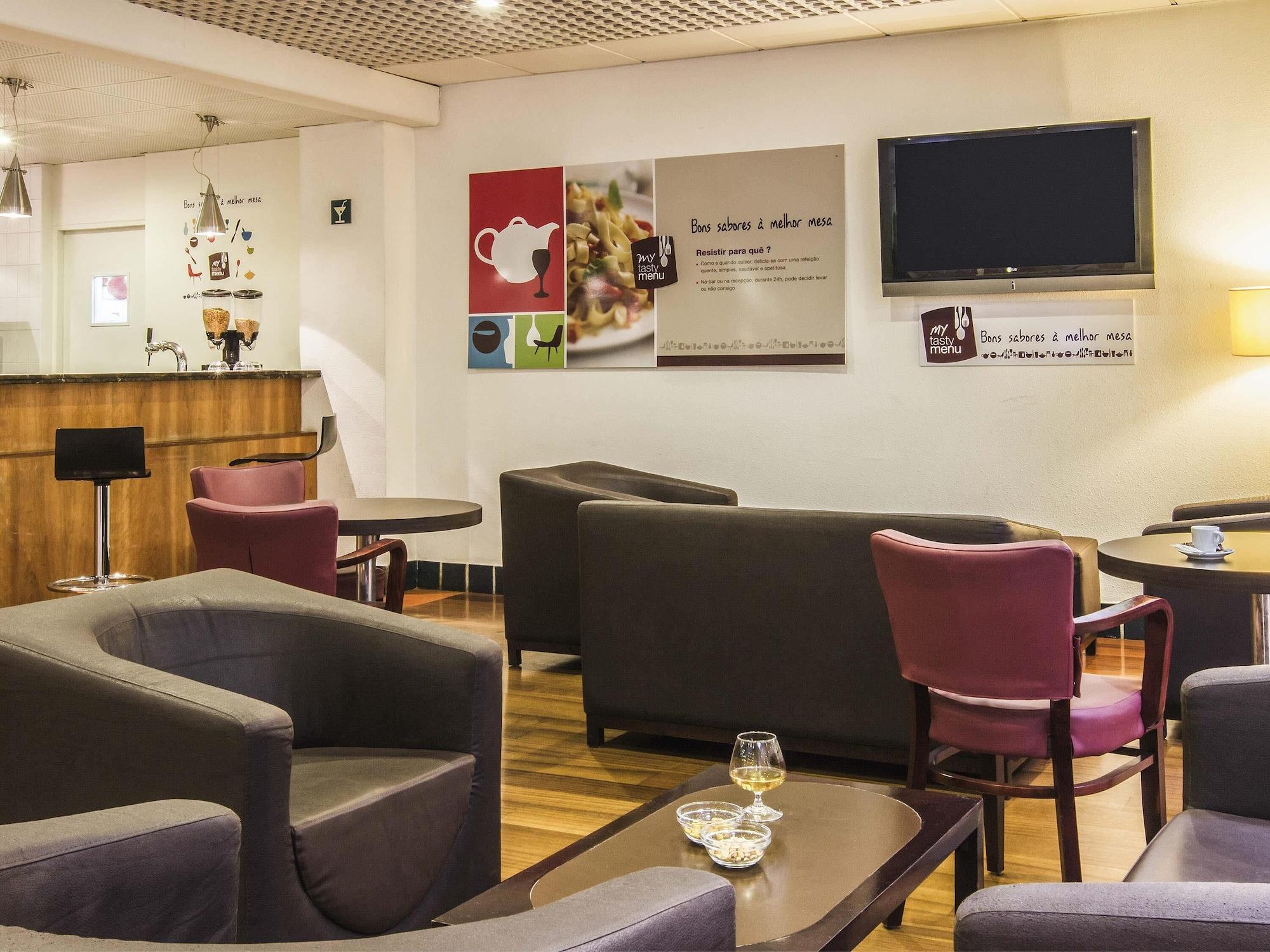 Bar/Salón ibis Porto Sul Europarque