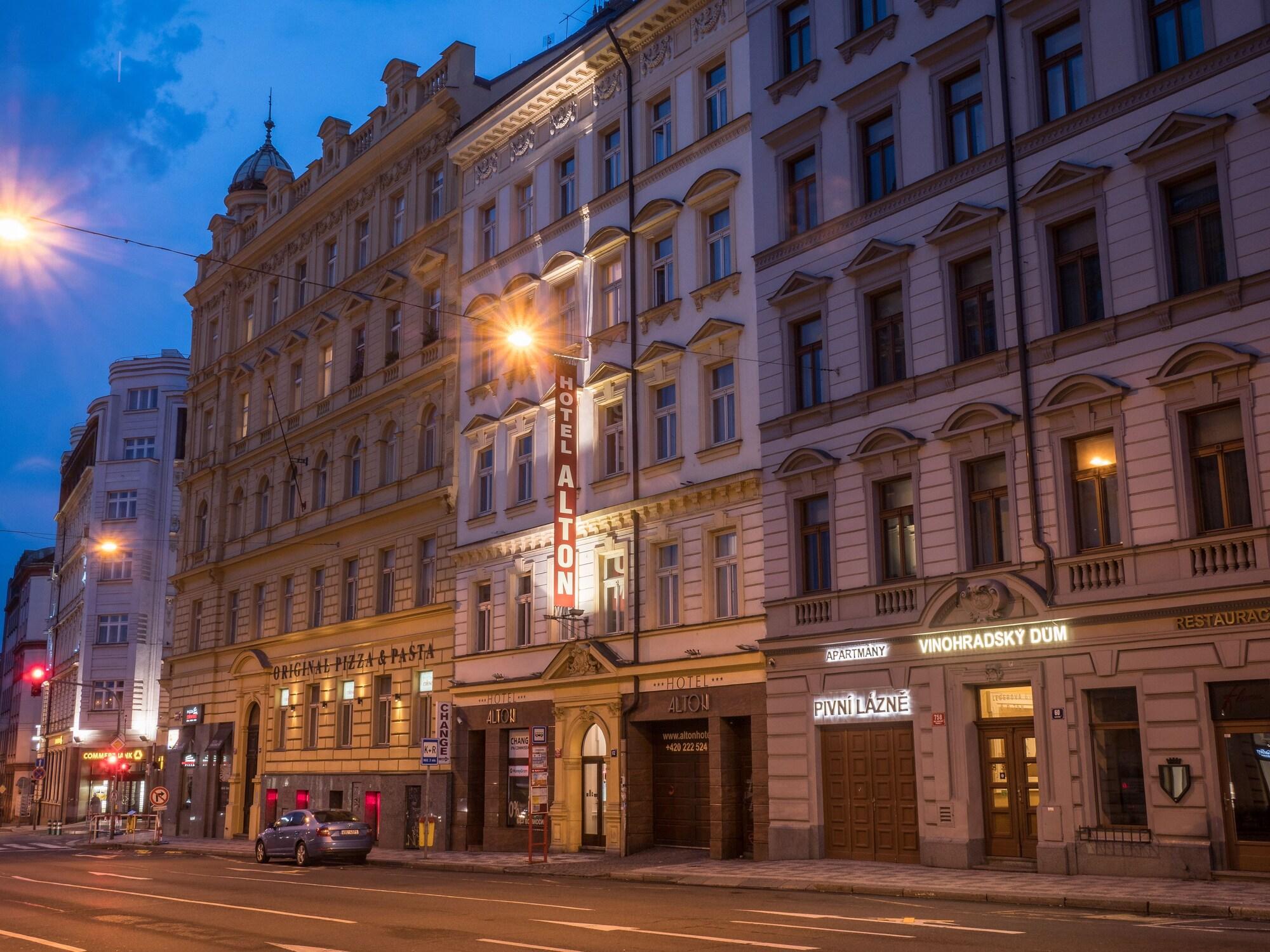 Varios Alton Hotel Prague