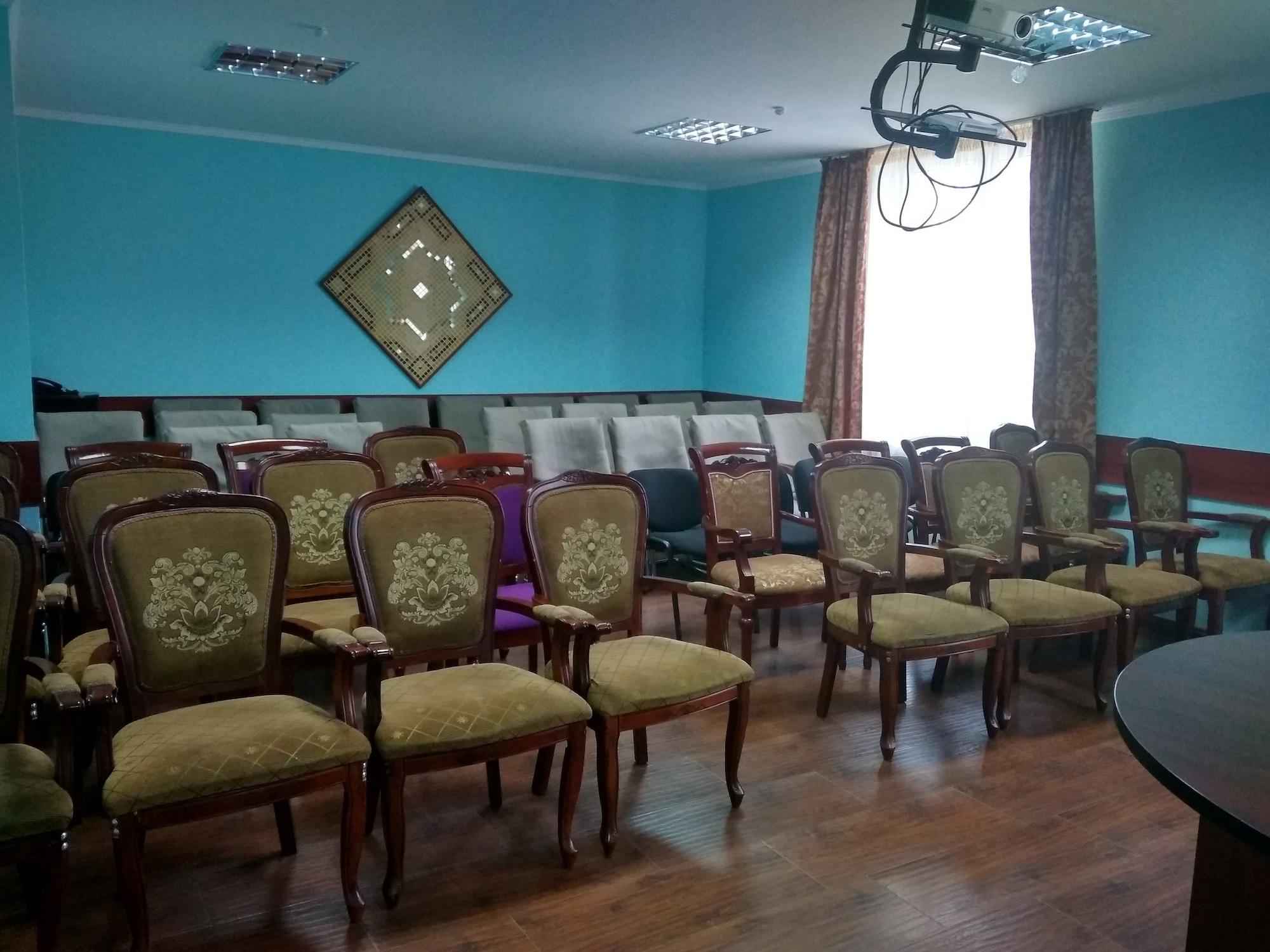 Sala de Reuniones Silk Way Hotel