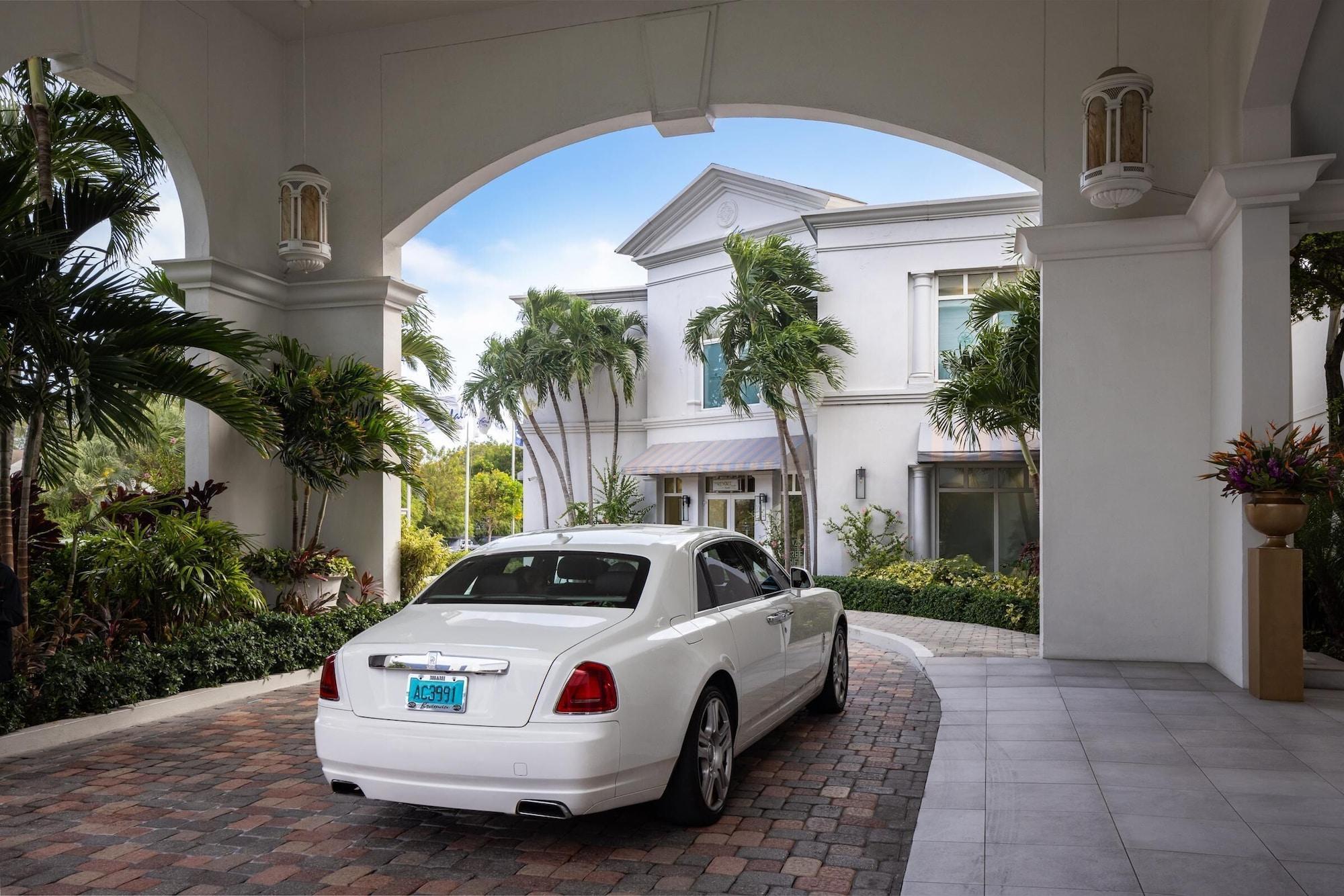 Vista Exterior Sandals Royal Bahamian - ALL INCLUSIVE Couples Only