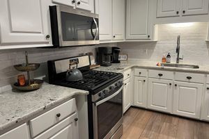 Alquiler Vacacional - Hospitable Reservoir home w/King Bed near Shaggy’s